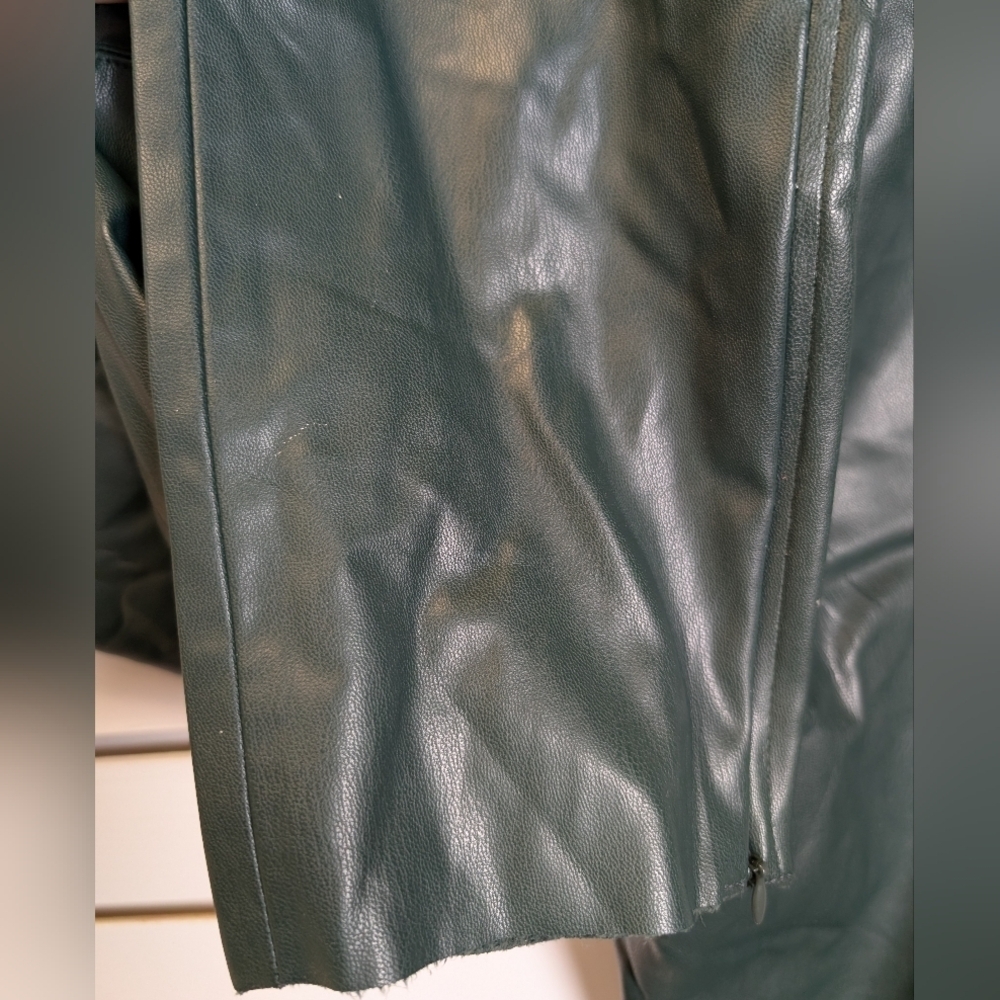 Zara Faux Leather High Waisted Hi-Rise Legging Green - Large NWT - Picture 7 of 9